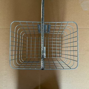 <span class=keywords><strong>Cestino</strong></span> per Bicicletta Grande in <span class=keywords><strong>Vimini</strong></span> <span class=keywords><strong>Bianco</strong></span> a Sgancio Rapido, Ecologico ed Economico per <span class=keywords><strong>Bici</strong></span> da Città - Modello 2026 - Product Image 5