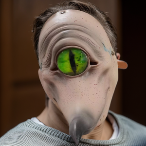 Masque intégral en latex de créature extraterrestre avec pupilles verticales, bec long, expression effrayante, masque de fête d'Halloween, design tendance - Product Image 2