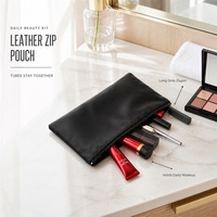 Trousse de Maquillage de Voyage en Cuir Noir avec Fermeture Éclair pour Soins Quotidiens – Pochette Cosmétique Portable pour Sac à Main