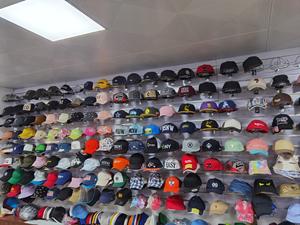 Gorras de camionero <span class=keywords><strong>beige</strong></span> lisas, nuevas, originales, estilo béisbol, talla única, gorras de pintor, bicolor, ajustables con cierre a presión. - Product Image 6