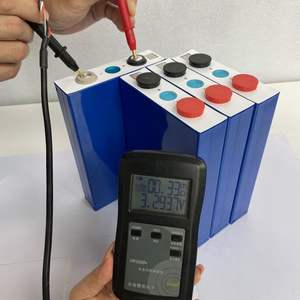 <span class=keywords><strong>3.2</strong></span> Lifepo4 EV 105ah 100ah 200ah 560ah太阳能电池板DIY lifepo4 ev电池lifepo4棱柱形100ah太阳能 - Product Image 4