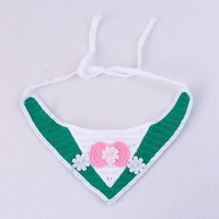 Accessoires pour animaux de compagnie personnalisés en gros Collier de chien d'été avec broderie imprimée et écharpe Bandana en tricot pour animaux de compagnie