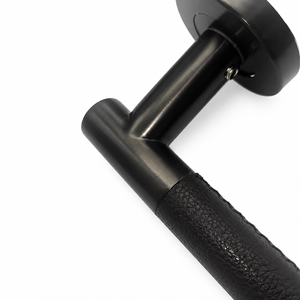 Poignée de porte fendue en acier inoxydable noir mat texturé en cuir antidérapant pour ensemble de serrures à levier de porte en <span class=keywords><strong>bois</strong></span> - Vente en gros - Product Image 5