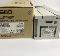 Controlador Lógico Programable (PLC) FX5U-64MT/ES con Ethernet Integrado, Alta Velocidad, 64 Puntos de E/S, Salida de Transistor, Alimentación CA, Advan