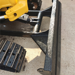 รถขุดไฮดรอลิกขนาดเล็ก Komatsu PC35 มือสอง ใช้งานน้อย 3.5 ตัน เครื่องยนต์คุณภาพดี มอเตอร์ ปั๊ม แบริ่ง เกียร์บ็อกซ์ - Product Image 5