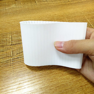 Manchon en céramique de haute qualité pour bouteilles, bande en silicone pour gobelets en plastique et verre - Product Image 3