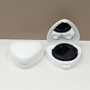 Caja de cojín de <span class=keywords><strong>aire</strong></span> con tapa <span class=keywords><strong>en</strong></span> forma de <span class=keywords><strong>amor</strong></span> 5g personalizada de fábrica con espejo Mini contenedor de crema BBCC caja vacía caja de plástico cosmético - Product Image 4