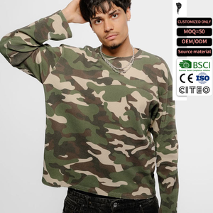 เสื้อสเวตเชิ้ตผู้ชายลายพรางแบบสวมหัวทรงโอเวอร์ไซส์ คอโอ แขนยาว ผ้าถักลายวาฟเฟิล - Product Image 1