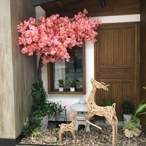 Arbre de cerisier <span class=keywords><strong>en</strong></span> <span class=keywords><strong>fleurs</strong></span> simulé à double couche, grande plante <span class=keywords><strong>en</strong></span> soie et plastique, pour mariage, café, hôtel, centre commercial, arbre de sol - Product Image 6