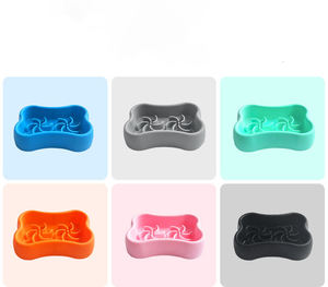 Neues Design Knochen förmiges Silikon Slow Feeding <span class=keywords><strong>Bowl</strong></span> Tragbare runde Anti-Erstickung schüssel für Katzen und Hunde im Freien - Product Image 6