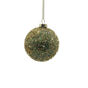 Esfera <span class=keywords><strong>de</strong></span> <span class=keywords><strong>Vidrio</strong></span> Blanca Soplada a Mano <span class=keywords><strong>de</strong></span> Alta Calidad para Decoración Navideña <span class=keywords><strong>de</strong></span> 8 cm con un Fino Patrón <span class=keywords><strong>de</strong></span> Hojas Verdes Brillantes - Product Image 3
