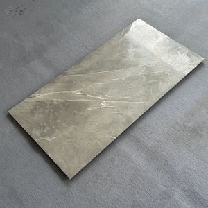 กระเบื้องปูพื้นลายหินอ่อนสีเทาขนาดใหญ่ 60x120 600 x 1200 มม. กระเบื้องพอร์ซเลนแบบมันเงาสำหรับห้องนั่งเล่นราคาประหยัด - Product Image 5