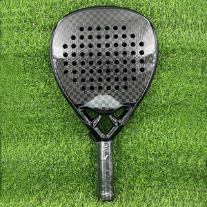 Chine <span class=keywords><strong>Raquette</strong></span> de <span class=keywords><strong>padel</strong></span> professionnelle en <span class=keywords><strong>forme</strong></span> de diamant personnalisée en fibre de carbone de marque la mieux classée avec filet en nylon Fabricants - Product Image 6