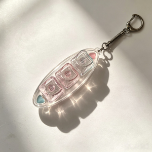 Llavero de diseño personalizado multicolor con 5 teclas transparentes en forma de gato para aliviar el estrés, probador de interruptores de teclado, regalos. - Product Image 4