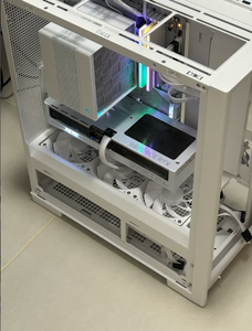 GeForce RTX 5070 12GB GDDR7 de GIGABYTE Ice SFF OC 192-Bit PCI-E5.0 GPU para Estación de Trabajo con Aceleración de IA y Ray Tracing - Product Image 2