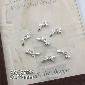 12 Piezas de Cadenas para Uñas con Forma de Corazón y Lazo, Plateadas, con Diamantes de Imitación Morados y Rosas, Accesorios para Decoración de Uñas, Venta al Por Mayor - Product Image 5