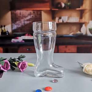 Vasos con Forma Personalizada de 1.5 oz al por Mayor, Mini Vasos de Chupito con Forma de Bota - Product Image 5