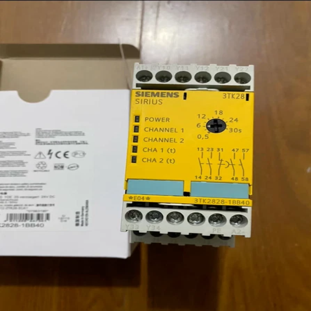 3TK2828-1BB40 Safety Relay One 3TK2 828-1BB40 Original Brand New