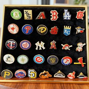 Broches de Béisbol Vintage Personalizados al por Mayor, Insignias de Metal Esmaltado, Artesanías Metálicas de Lujo para Fanáticos del Deporte - Product Image 1