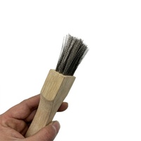Brosse métallique ondulée en acier inoxydable avec manche en bois OEM Powerlift pour élimination de la rouille, débavurage, nettoyage industriel, pulvérisation et ponçage