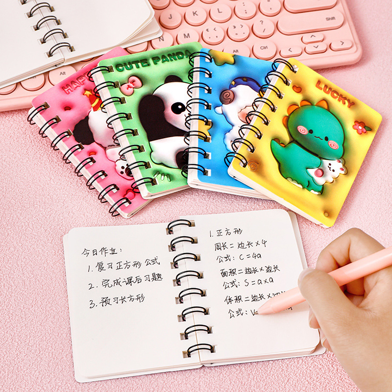 Lot De 24 Mini Carnets à Spirale – Thème Dessin Animé Rouge Et Blanc, Pour Récompenses, Anniversaires Et Pochettes Surprises