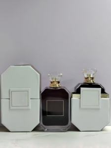 น้ำหอม Eau De Toilette 100 มล. กลิ่นหอมสดชื่น ติดทนนาน สำหรับผู้หญิง เหมาะสำหรับนักเรียน งานปาร์ตี้ ของขวัญ ขายตรงจากโรงงาน <span class=keywords><strong>Kayali</strong></span> - Product Image 6