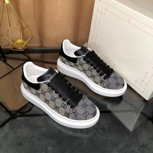 รองเท้ากีฬาลำลองคุณภาพสูงสำหรับทุกเพศ ดีไซน์ใหม่ ระบายอากาศได้ดี ผลิตจากผ้าแคนวาสพิมพ์ลาย สวมใส่สบายและทนทาน เหมาะสำหรับเดิน - Product Image 4