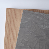 Panneau de contreplaqué de menuiserie à double texture en bois gris, structure stable, pour la rénovation commerciale, les postes de travail de bureau, l'usage résidentiel