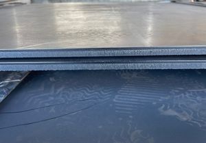 ألواح فولاذية مموجة مجلفنة عالية الجودة من ريلاينس مقاومة للتآكل، ألواح فولاذية ملونة منخفضة التكلفة لتسقيف المباني المعدنية والمدارس - Product Image 4