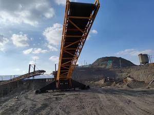 Op Maat Gemaakte Telescopische Rubberen Transportband Automatische Hittebestendige Transportbanden Voor Bouw-En Bouwmaterialen - Product Image 3