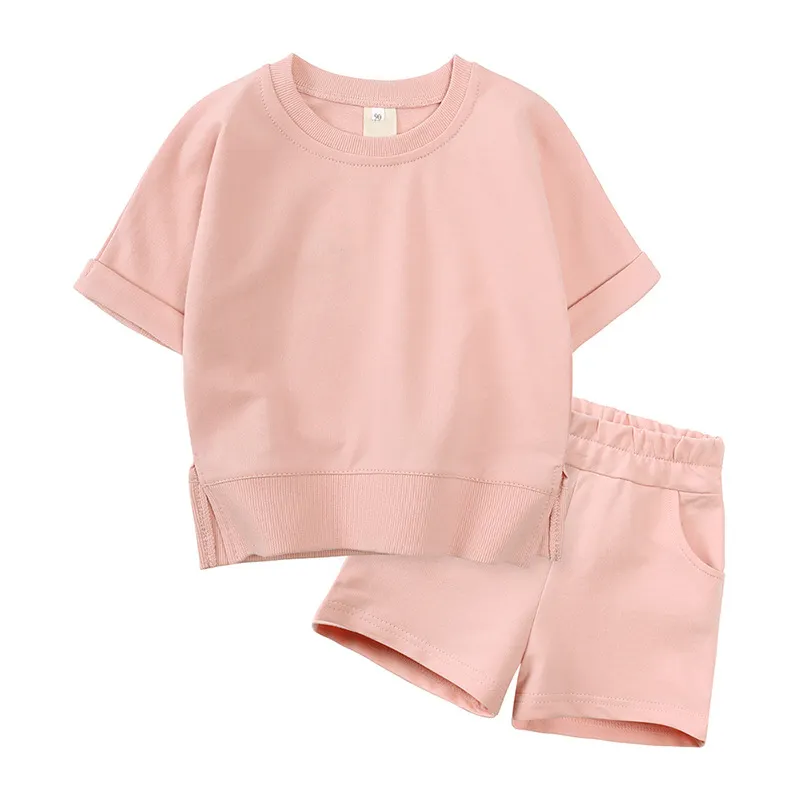 Ins moda yeni yaz özelleştirilmiş bebek çocuk giyim setleri erkek kız nefes düz renk çocuk setleri