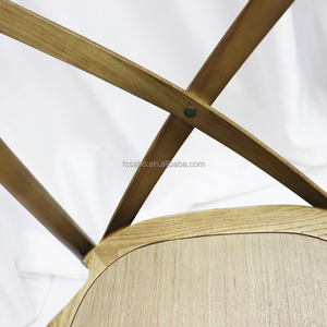 Commercio all'ingrosso Hotel impilabile banchetto ristorante all'aperto per feste di nozze <span class=keywords><strong>in</strong></span> <span class=keywords><strong>legno</strong></span> massello <span class=keywords><strong>in</strong></span> <span class=keywords><strong>legno</strong></span> Bentwood <span class=keywords><strong>sedie</strong></span> con retro incrociato <span class=keywords><strong>in</strong></span> Rattan - Product Image 5