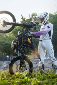 Moto tout-terrain 72V 90 km/h pour adultes, modèle 79, avec une autonomie de 120 km - Product Image 2