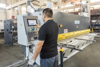 Machine de découpe de tôles hydraulique CNC haute précision RAYMAX, cisaille à guillotine pour la découpe de tôles