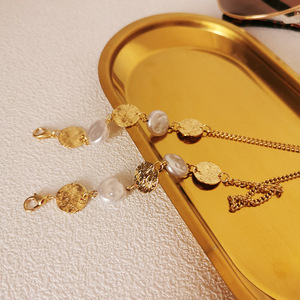 <span class=keywords><strong>Bijoux</strong></span> mode perles plates chaîne de <span class=keywords><strong>lunettes</strong></span> de soleil à maillons cubains chaîne de <span class=keywords><strong>lunettes</strong></span> vintage élégante en métal chaîne de <span class=keywords><strong>lunettes</strong></span> <span class=keywords><strong>cordon</strong></span> de <span class=keywords><strong>lunettes</strong></span> - Product Image 2