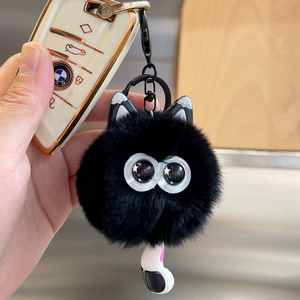 Lindo Llavero de Peluche Portátil con Pompón de Piel Sintética de Conejo (Imitación Nutria), Suave y Ecológico, para Coche, Colgante para Bolso de Mujer - Product Image 2