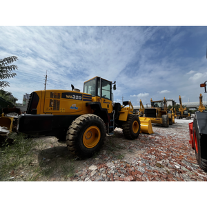 Cargadora de Ruedas Komatsu WA320 Usada en Venta, Cargadora Frontal Komatsu WA320 Original de Japón en Buenas Condiciones - Product Image 5