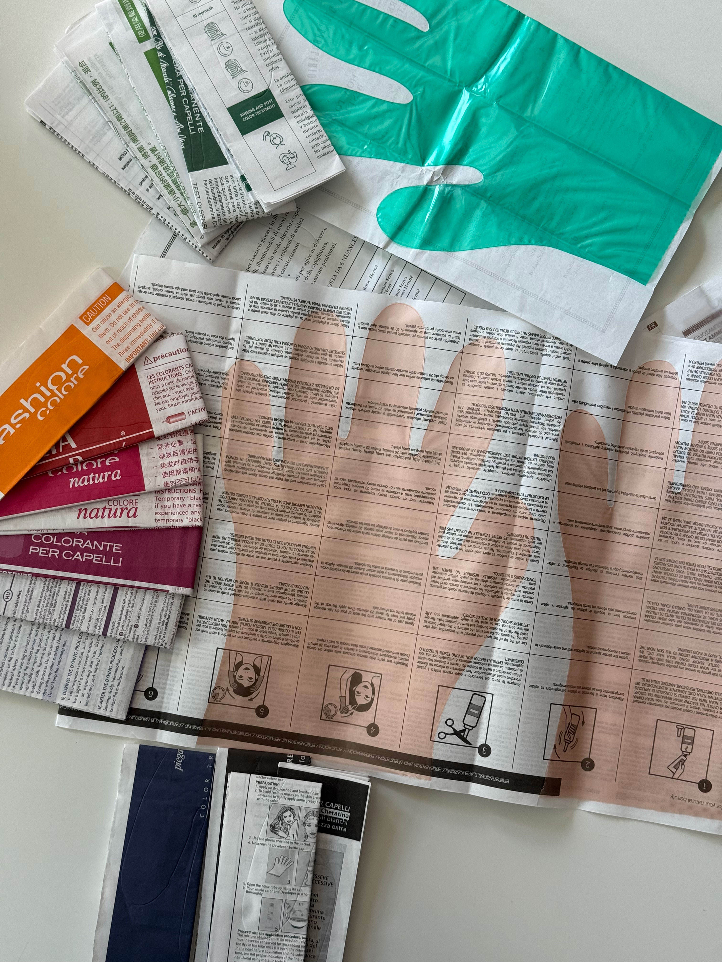 โปร่งใส, ปรับแต่งได้หลากหลายสี