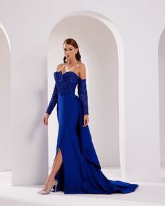 Quatro Shop for Evening Dresses Qatar