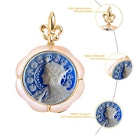 Dainty Fashion Jewelry Mythe Grec Flore Déesse Grecque Sculptée Camée Agate Shell Pendentif Collier pour cadeau de fête des mères