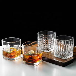Bicchiere da Shot in Vetro Trasparente con Rilievo per Liquori, Vino, Birra - Bicchiere da Bar Quadrato Stile <span class=keywords><strong>Old</strong></span> Fashioned per Whiskey - Product Image 1