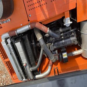 รถขุดไฮดรอลิก Doosan DX225LC-9C มือสอง 22 ตัน ยี่ห้อญี่ปุ่น รุ่นปี 2023 เครื่องยนต์ใหม่ คุณภาพสูง ชั่วโมงการทำงานต่ำ ได้รับการรับรองมาตรฐาน CE และ EPA พร้อมขาย - Product Image 5