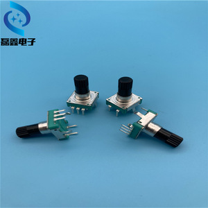 Codificador Rotatorio H EC11-15 con Perilla de Plástico Moleteada, Sin Interruptor, 5 Pines Terminales - Product Image 4