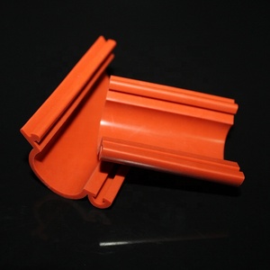 Guaina isolante in gomma siliconica personalizzata copertura isolante manicotti isolanti in <span class=keywords><strong>silicone</strong></span> tubo in <span class=keywords><strong>silicone</strong></span> <span class=keywords><strong>resistente</strong></span> <span class=keywords><strong>al</strong></span> <span class=keywords><strong>calore</strong></span> per cavo nudo - Product Image 2