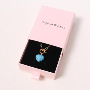 Collier Pendentif Cœur Tendance en Acier Inoxydable Plaqué Or/Argent, Bijoux Unisexe Personnalisables OEM/ODM, en Stock - Product Image 4