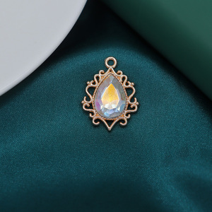 Colgante de piedras preciosas exóticas que conserva el color electroforético de aleación qixian con collar de horquilla simple pequeño de alto grado - Product Image 6
