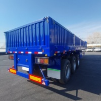 Semi-remorque à ridelles rabattables 3/4 essieux 40 tonnes avec parois latérales fermées pour transport de marchandises