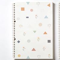 Carnet personnalisé avec logo, journal de voyage personnalisé avec pochette et attache pour stylo, papier de qualité supérieure, coffret cadeau pour anniversaire ou promotion