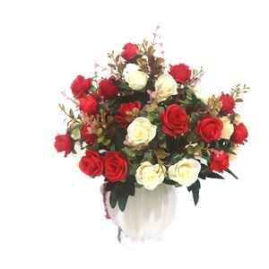Luckygoods BH260620 Ramo <span class=keywords><strong>de</strong></span> <span class=keywords><strong>Rosas</strong></span> <span class=keywords><strong>de</strong></span> Seda Hecho a Mano <span class=keywords><strong>de</strong></span> Alta Calidad con 7 Ramas para Flores Artificiales, Decoración <span class=keywords><strong>de</strong></span> Bodas y Hogar - Product Image 1