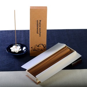 Venta caliente 80g Varillas de incienso de madera de agar de sándalo Incienso de madera para uso religioso y de aromaterapia en interiores - Product Image 3